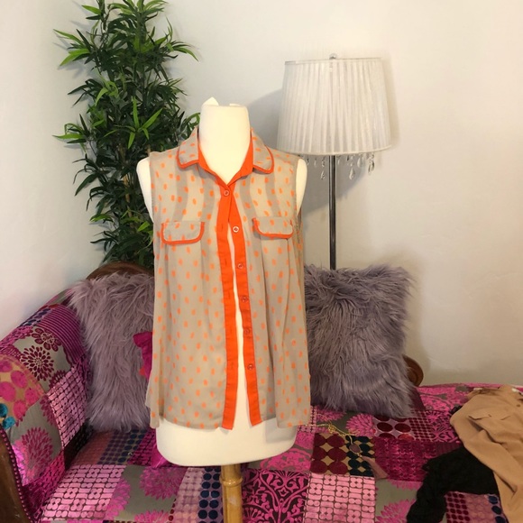 Tan and orange polka dot blouse - Picture 3 of 6